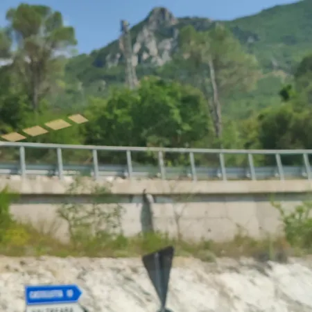 Appartamento 3 Bed - Sleeps 6 - Mountain View - Parking - Pets *