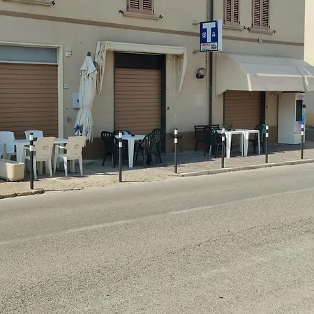 3 Bed - Sleeps 6 - Mountain View - Parking - Pets *